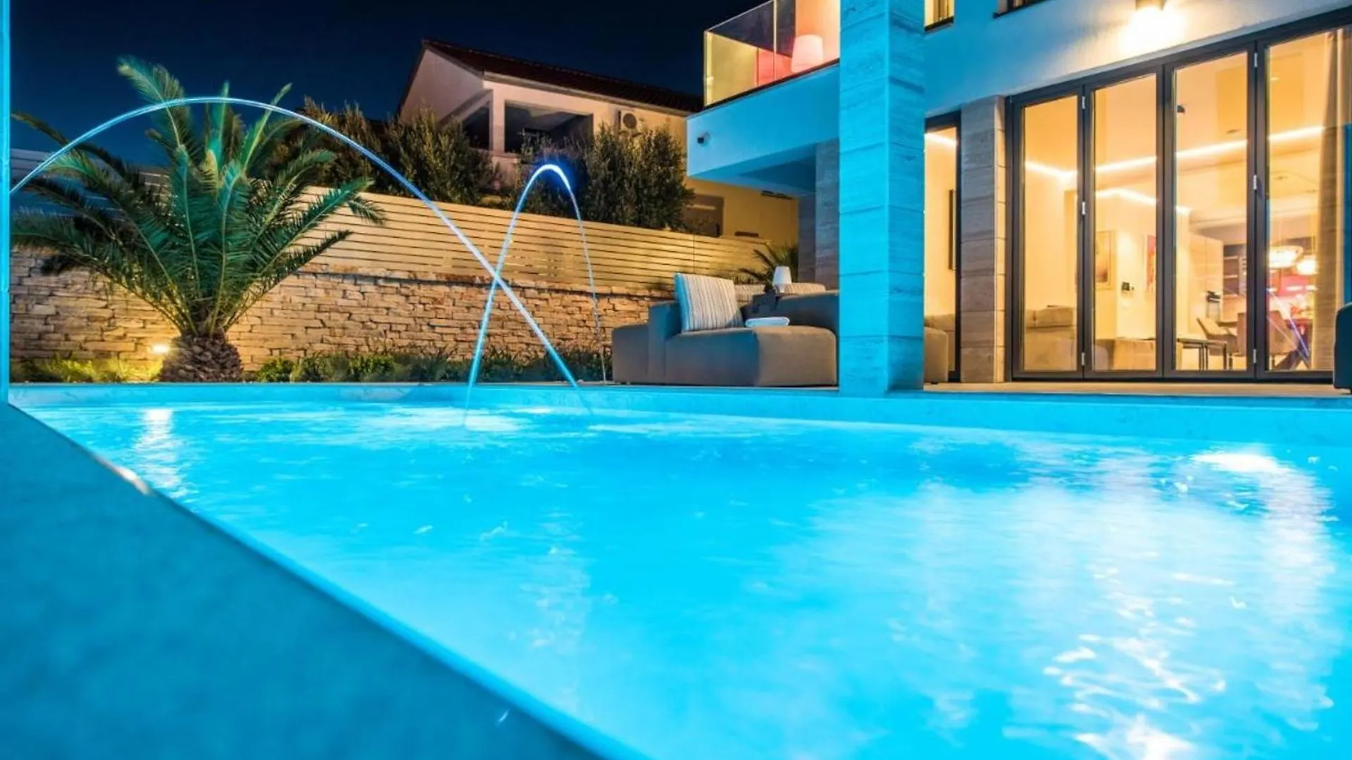 Villa Four Seasons 브르시